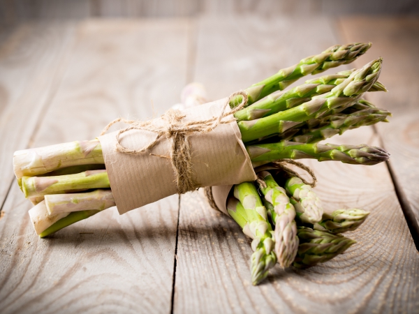 Asperges vertes – blanches