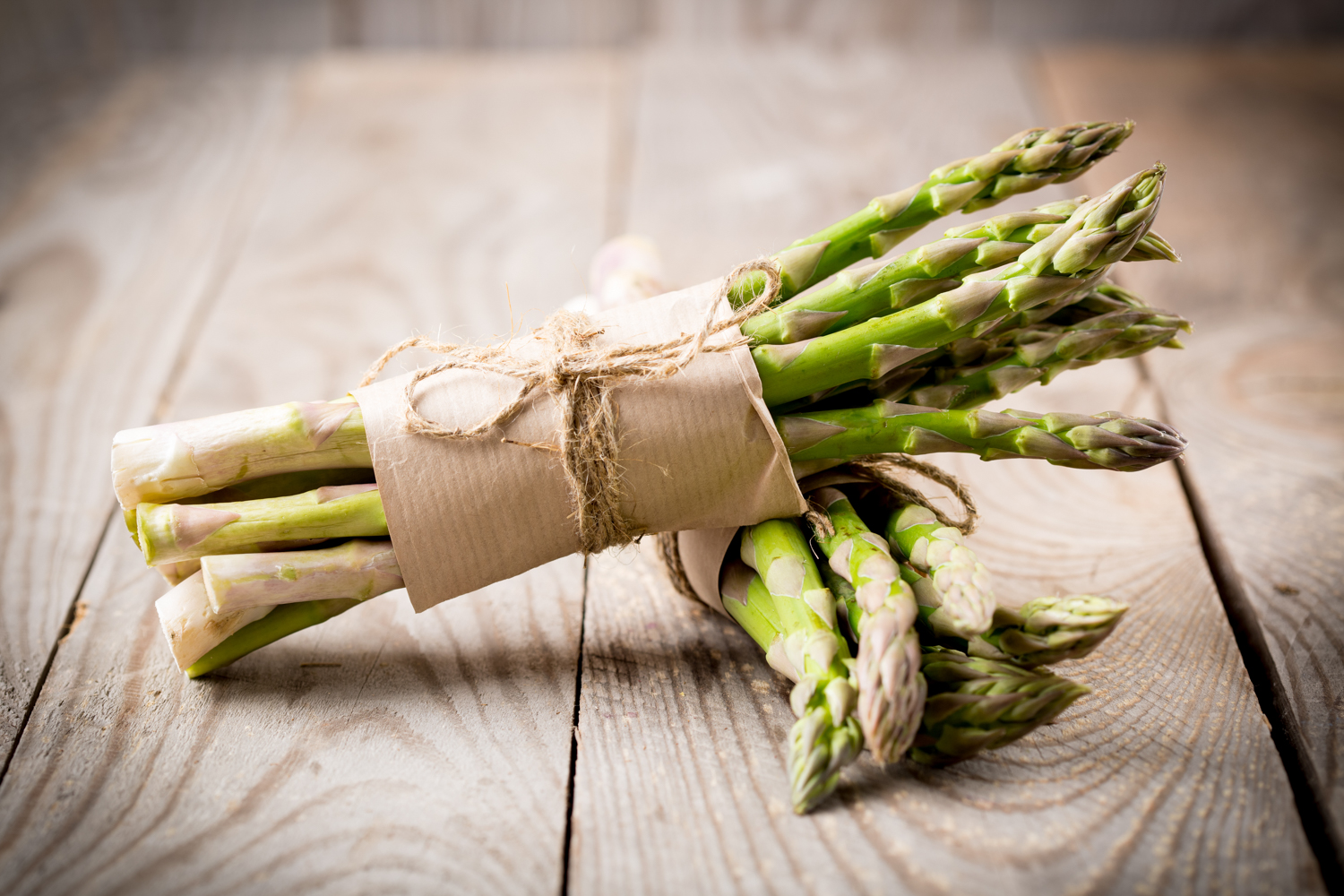 Asperges vertes – blanches